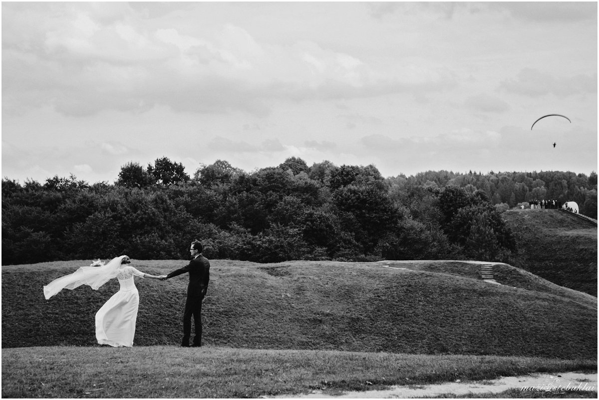 Vestuvinė fotosesija Kernavėje