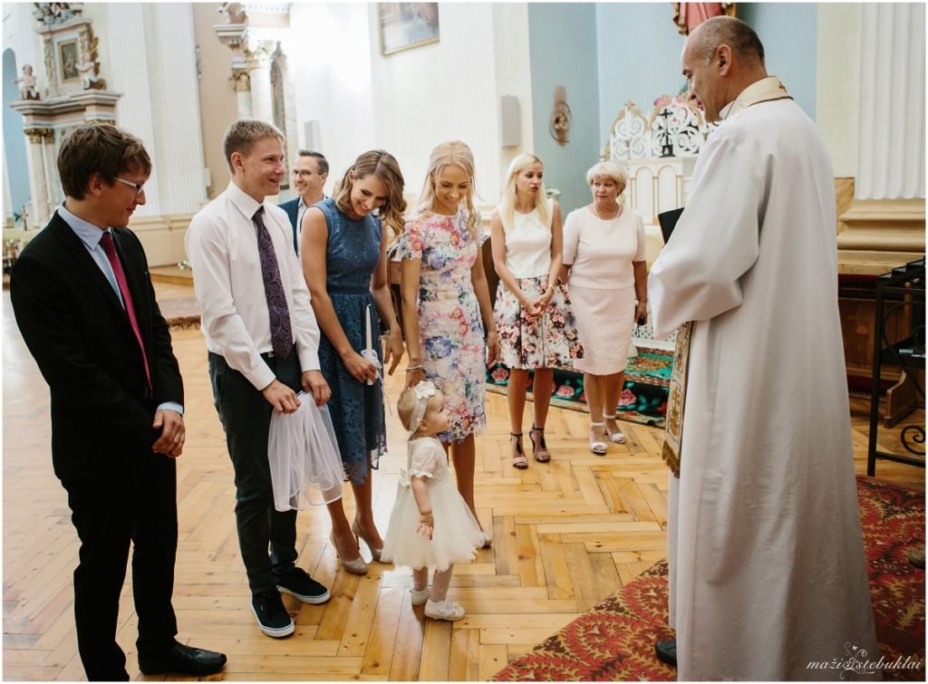 Amelijos krikštynų fotosesija Anykščiuose